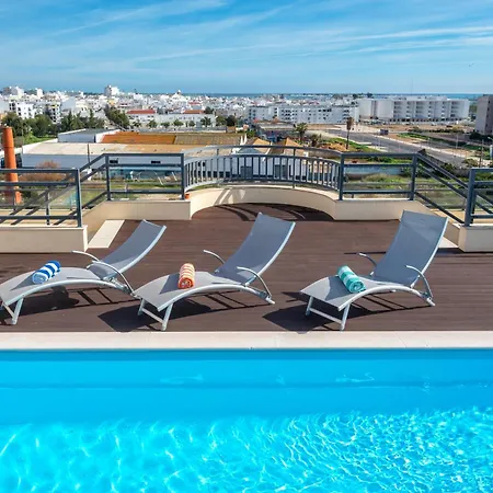 Privilege Marie With Rooftop Pool, Village Marina - Apartamento *